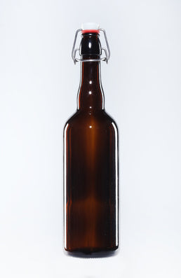 Bouteille de bière ambrée de 750 ml avec bouchon à bascule en céramique